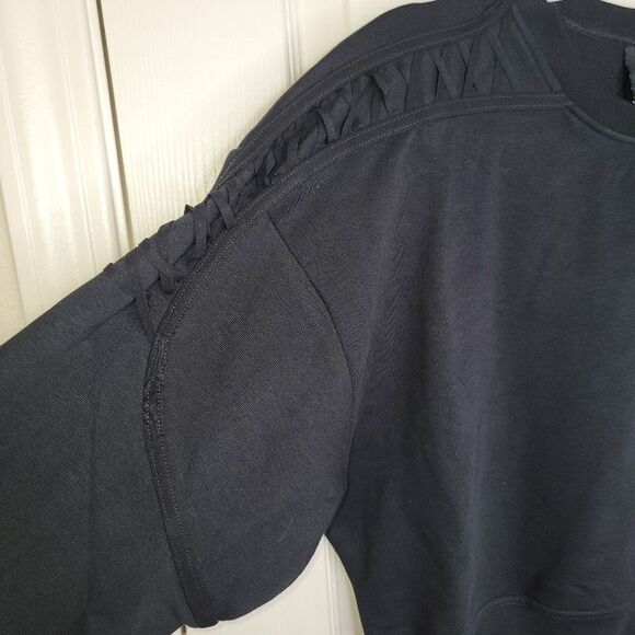 Nike Nwt black Therma Crew Cropped Sweatshirt size small - Picture 7 of 9